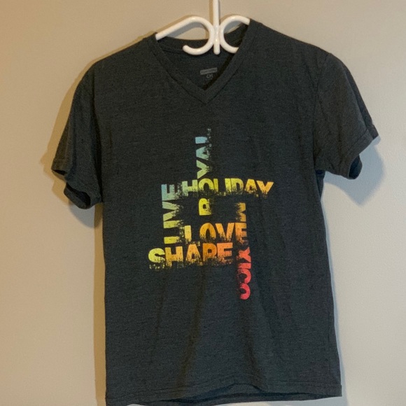 V neck - Picture 1 of 1